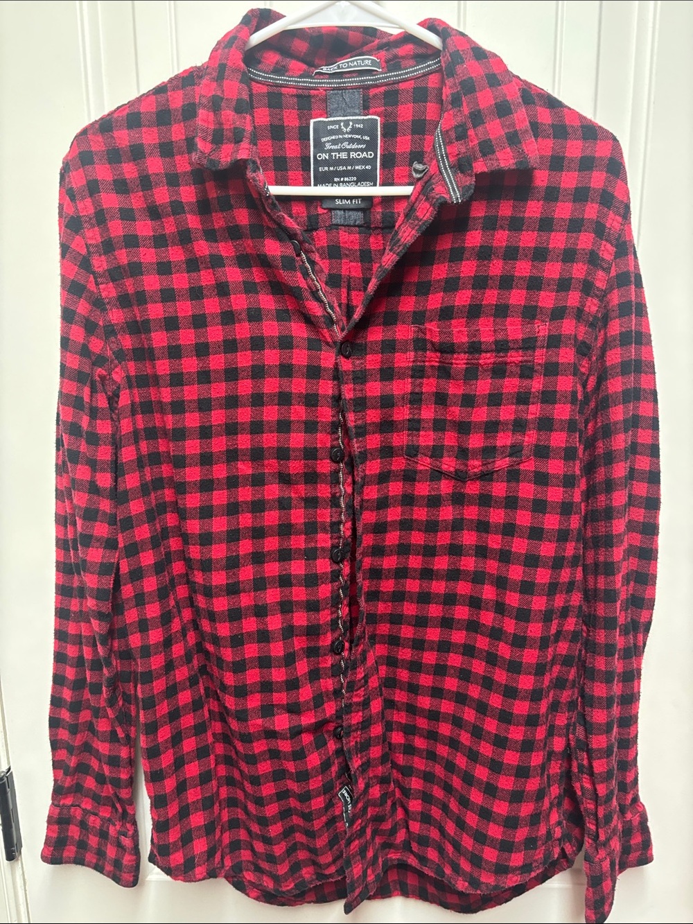 On The Road Red and Black Plaid Flannel Button-Up Shirt size S